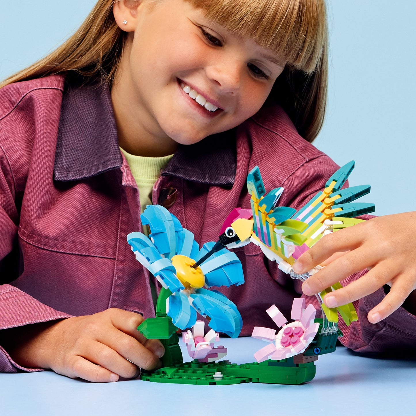 LEGO Creator: Wild Animals: Colourful Hummingbird (31384)