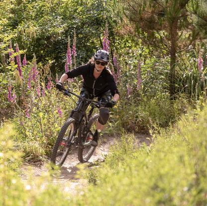 The Ultralight Trail Short - Tūī