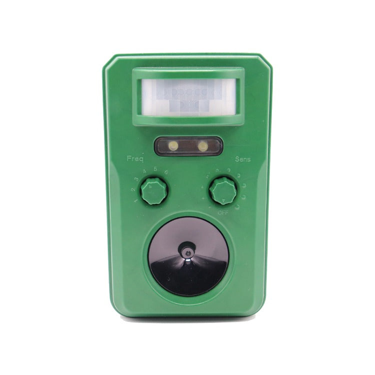 Cat and Bird Repeller Ultrasonic Outdoor / Solar Powered