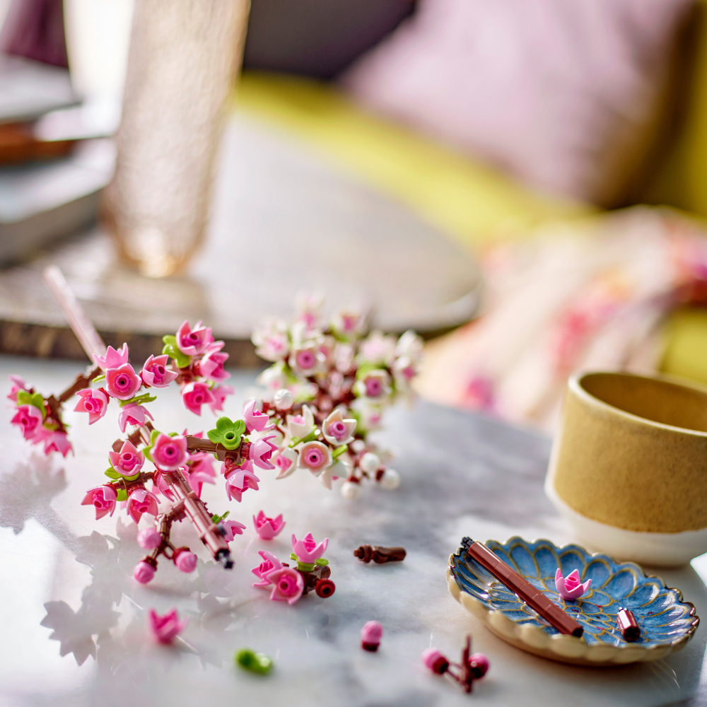LEGO Botanicals: Cherry Blossoms (40725)