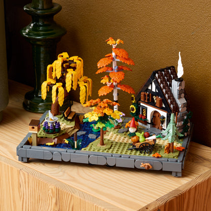 LEGO Icons: Autumn Cottage Garden (11372)