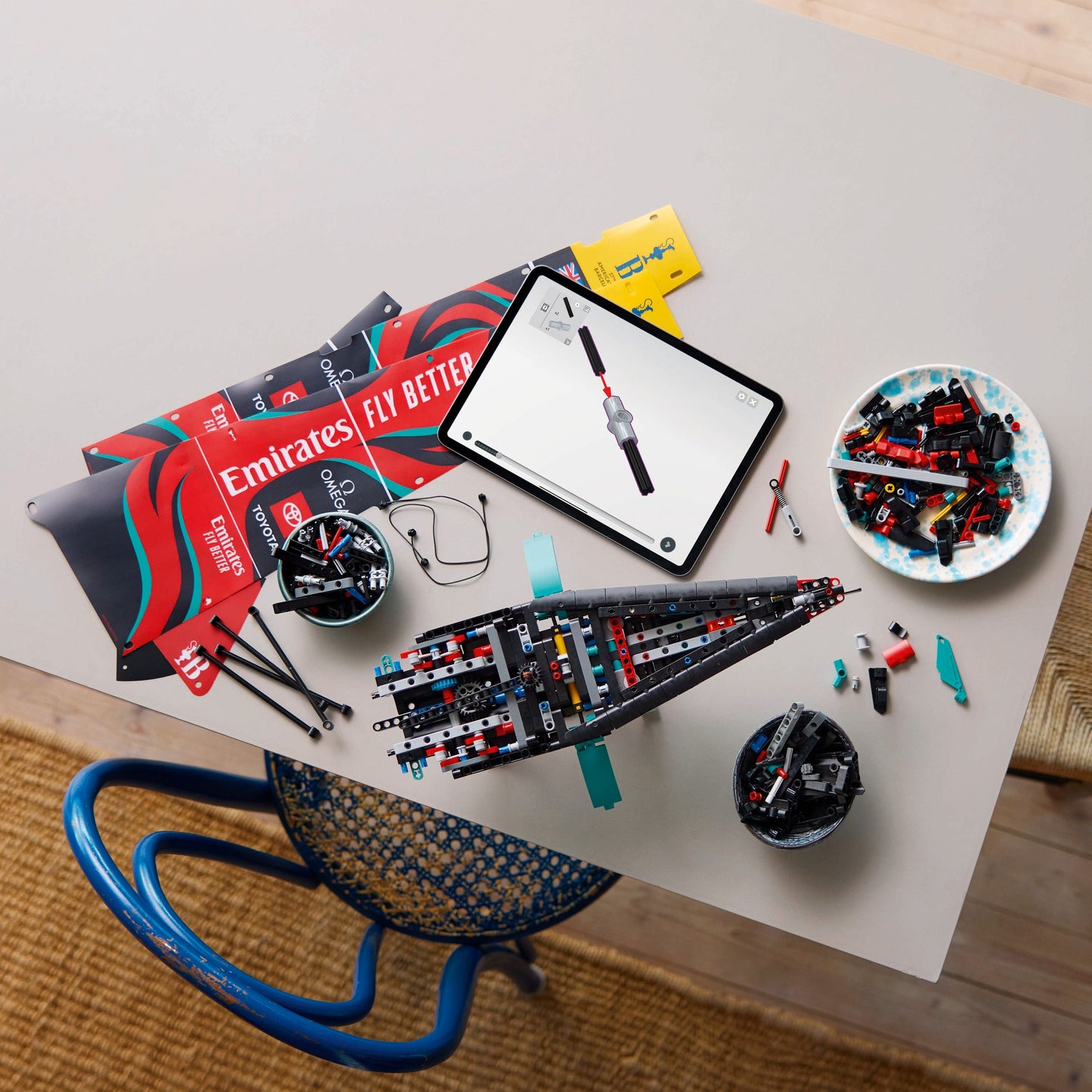 LEGO Technic: Emirates Team New Zealand AC75 Yacht (42174)