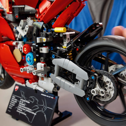 LEGO Technic: Ducati Panigale V4 S Motorcycle (42202)