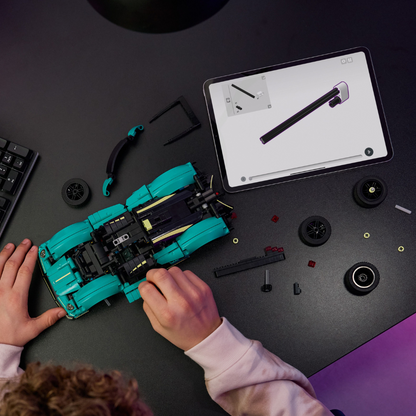 LEGO Technic: Aston Martin Valkyrie (42208)