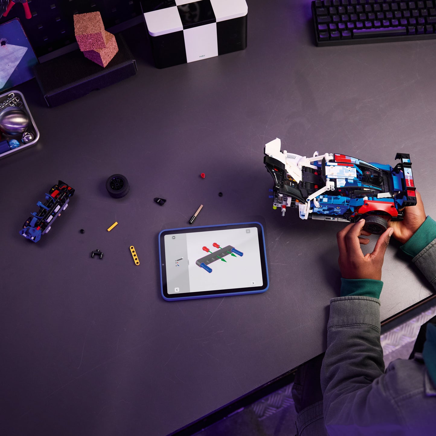 LEGO Technic: BMW M4 GT3 EVO Race Car (42226)