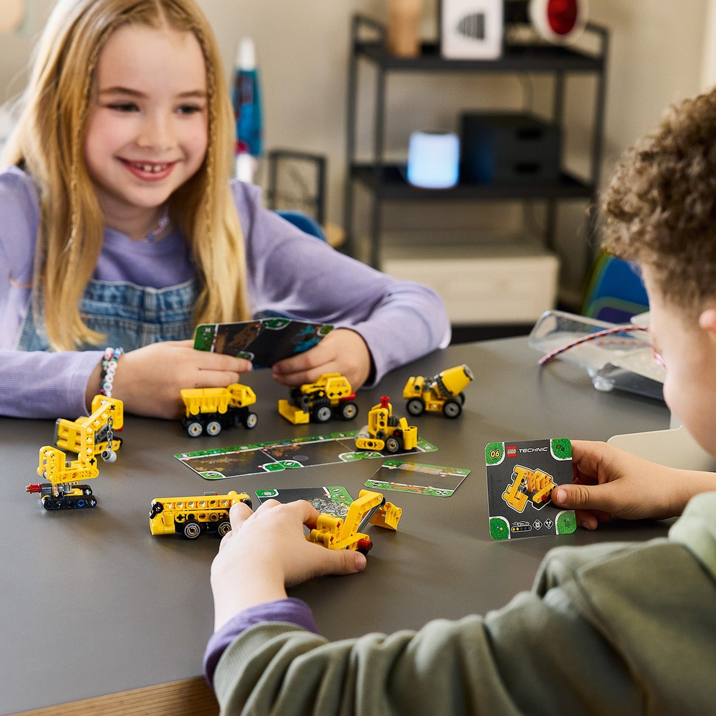LEGO Technic: Mighty Machines (42233)