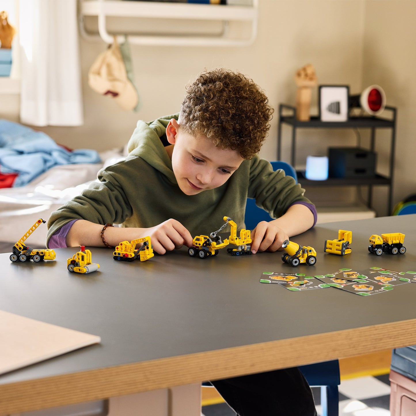 LEGO Technic: Mighty Machines (42233)