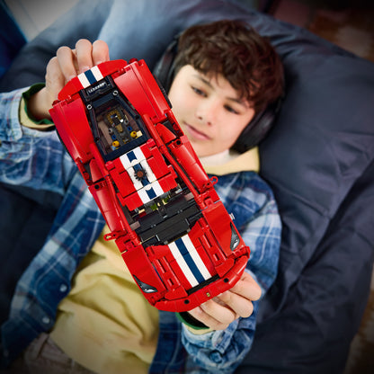 LEGO Technic: Ferrari 488 Pista Car (42235)