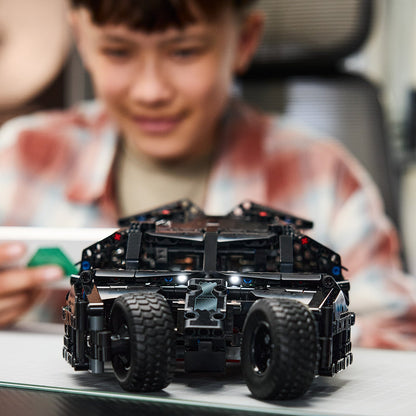 LEGO Technic: Batmobile Tumbler (42239)