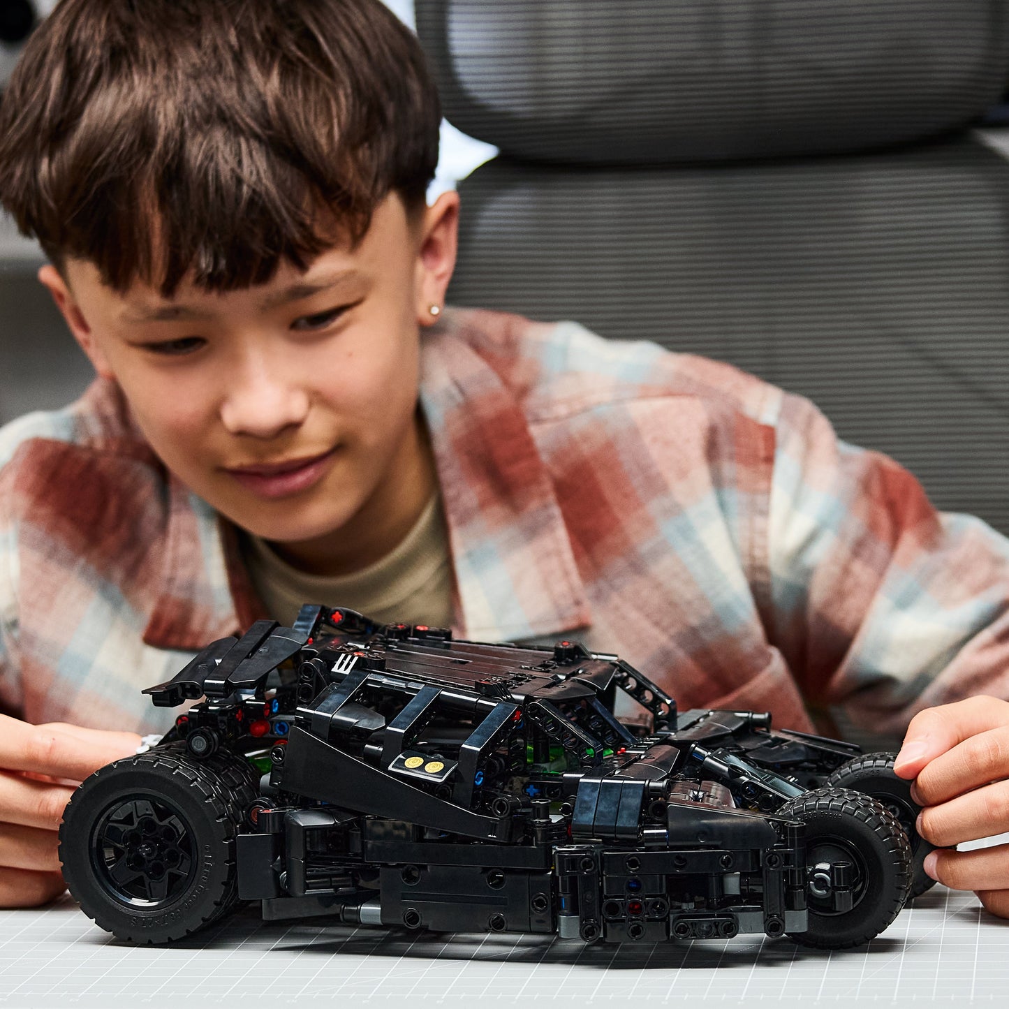 LEGO Technic: Batmobile Tumbler (42239)