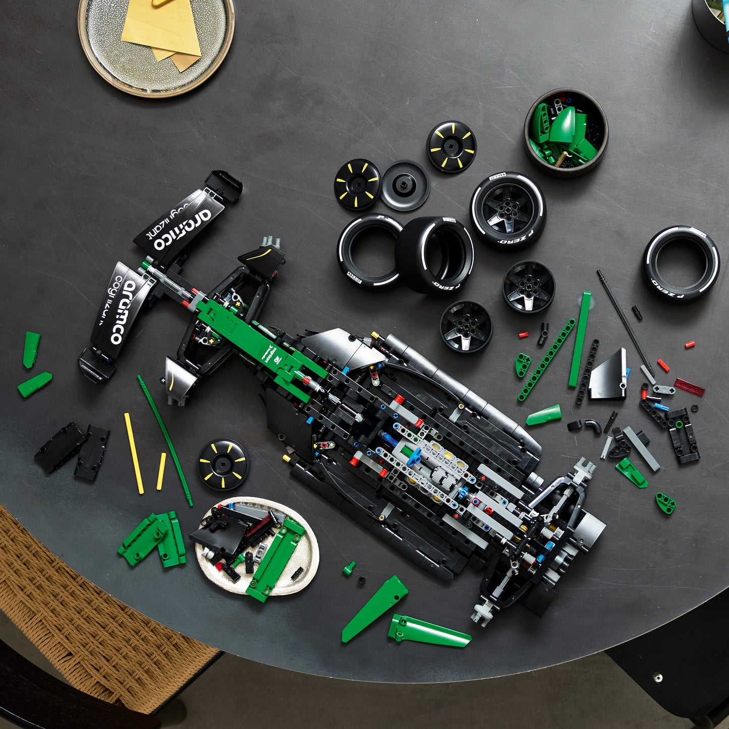 LEGO Technic: Aston Martin Aramco AMR25 F1 Car (42240)