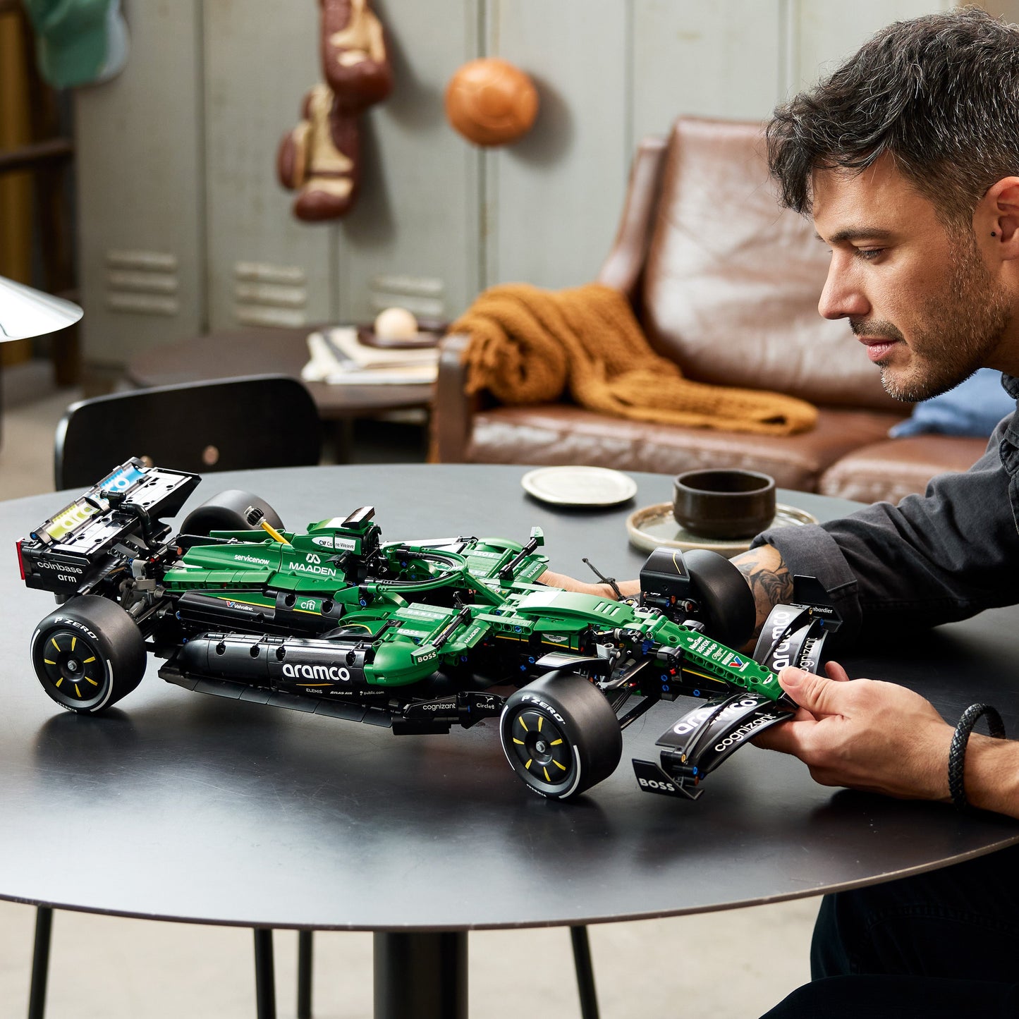 LEGO Technic: Aston Martin Aramco AMR25 F1 Car (42240)