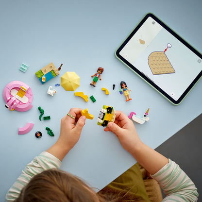 LEGO Friends: Unicorn & Flamingo Pool Party (42658)