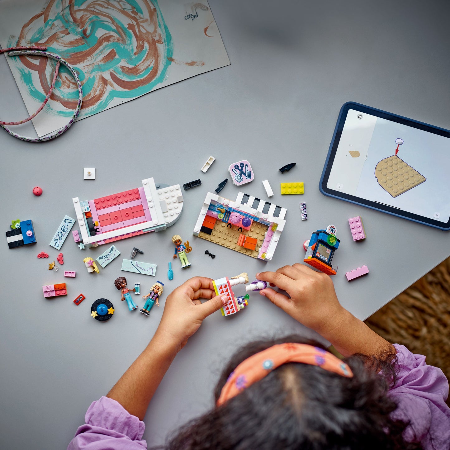 LEGO Friends: Hair Salon and Accessories Shop (42662)