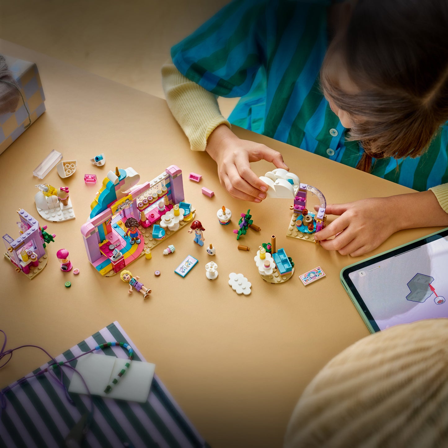 LEGO Friends: Unicorn Dream Cafe (42684)
