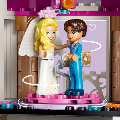 LEGO Friends: Heartlake City Grand Hotel (42704)