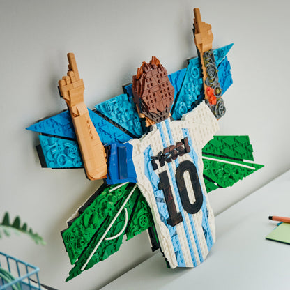 LEGO Editions: Lionel Messi Celebration (43018)