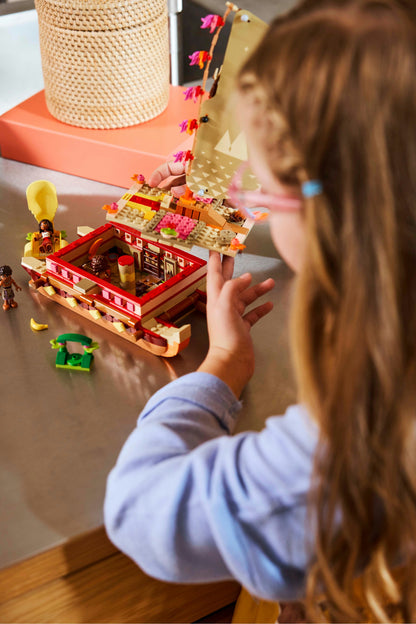 LEGO Disney: Moanas Adventure Canoe (43270)