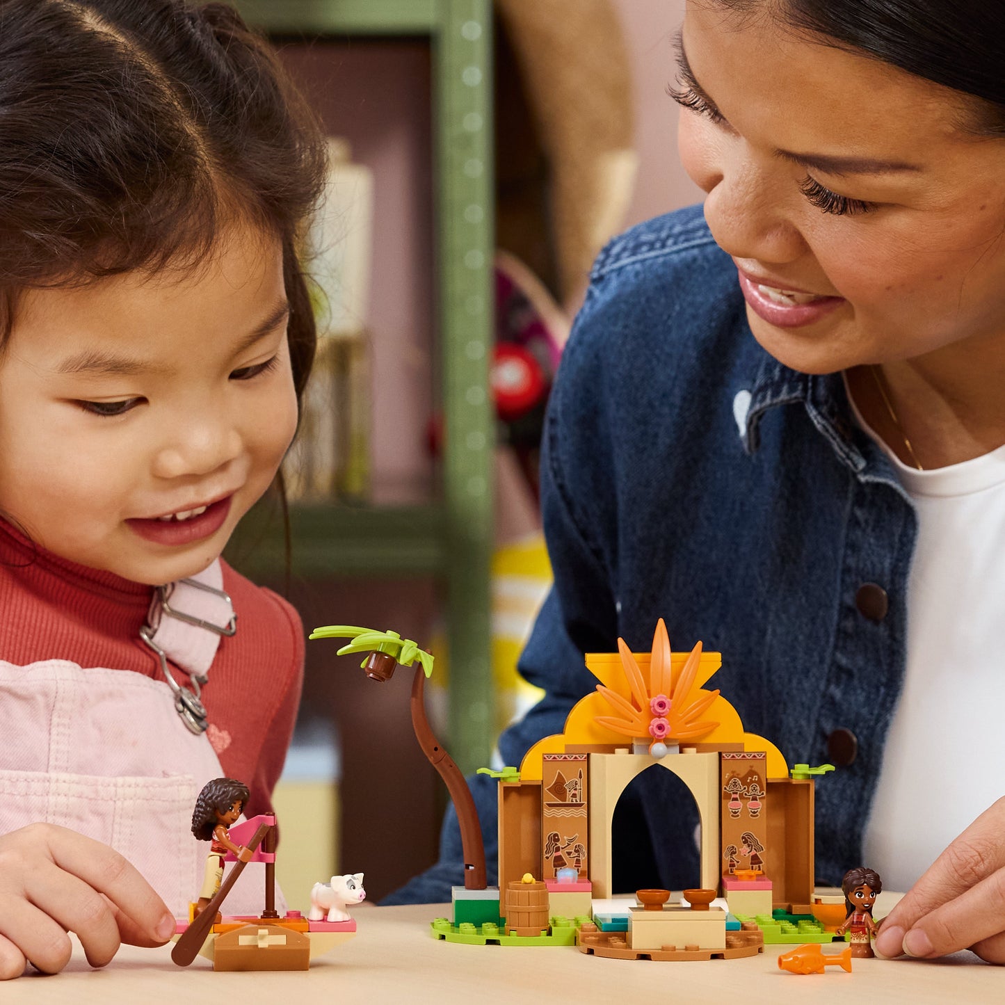LEGO Disney: Moana Village House & Boat (43282)