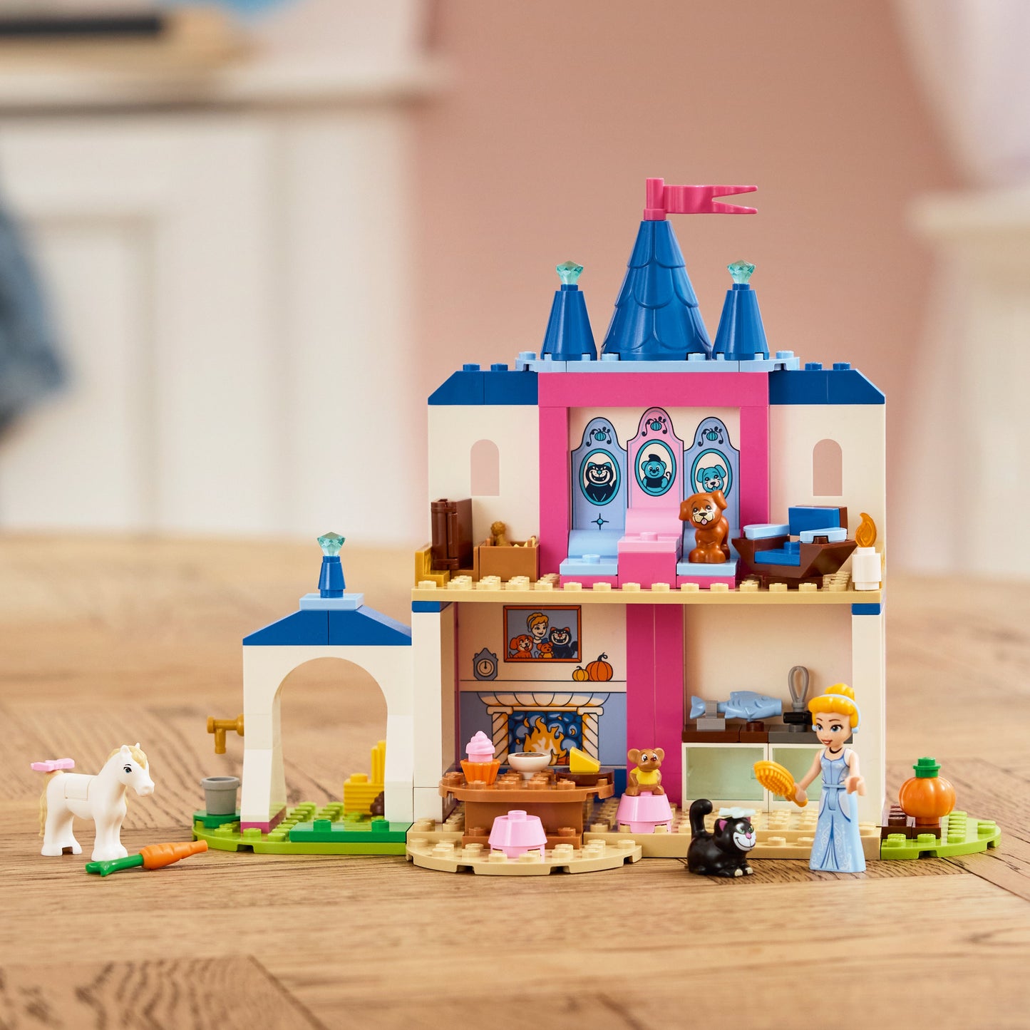 LEGO Disney: Princess Cinderella Animal Friends Castle (43283)