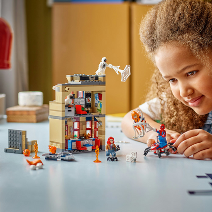 LEGO Marvel: Peter Parkers Apartment (76317)