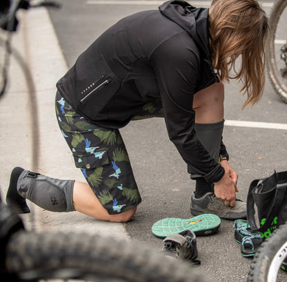 The Ultralight Trail Short - Tūī
