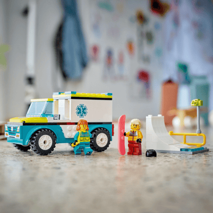 LEGO CITY: Emergency Ambulance and Snowboarder (60403)