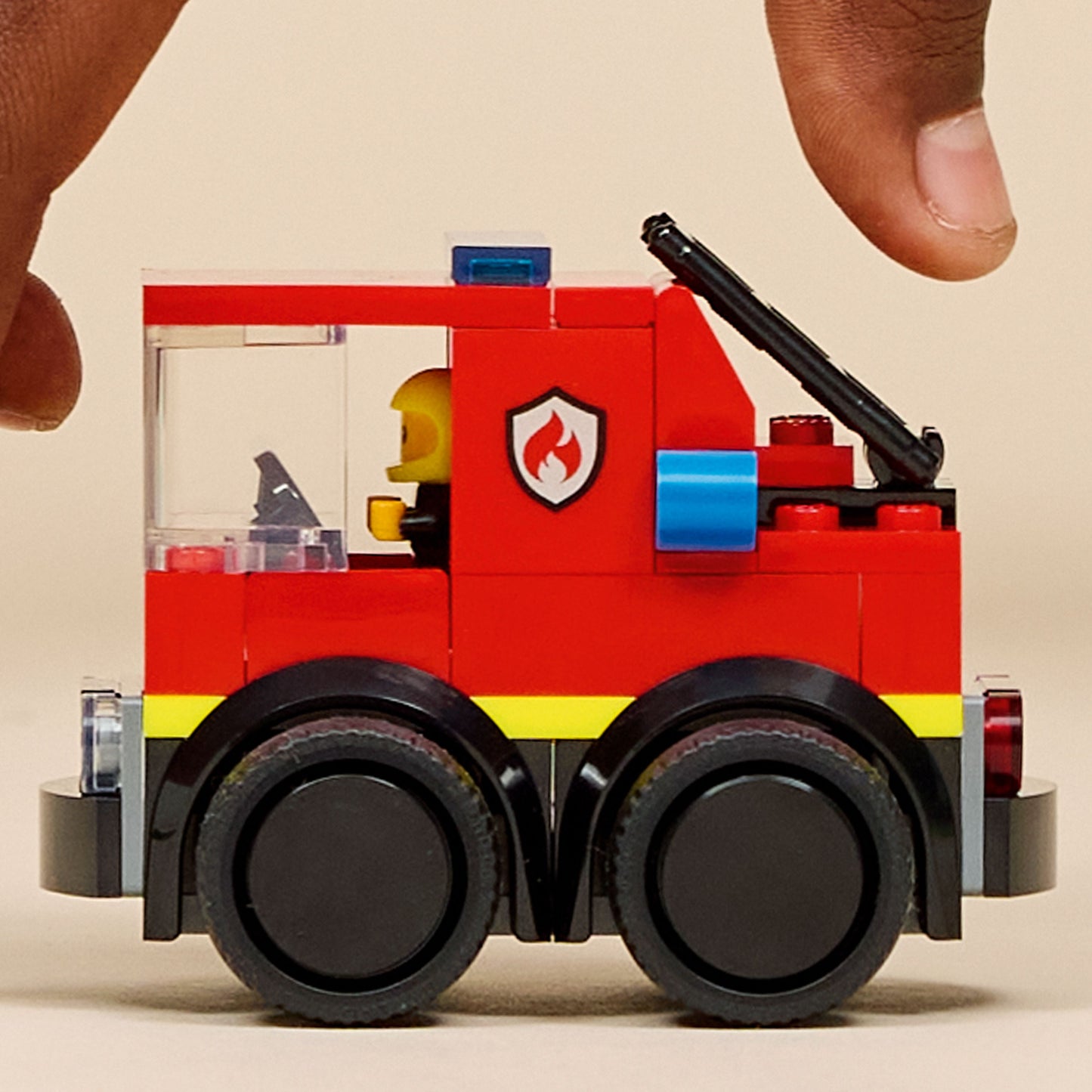LEGO City: Rides Fire Engine (60482)
