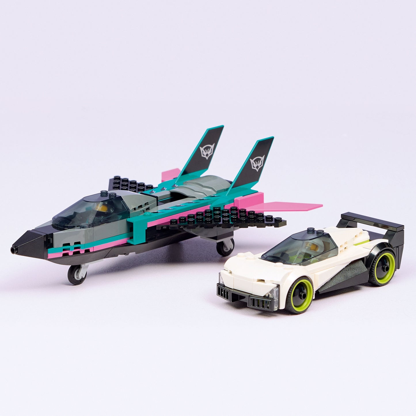 LEGO City: Jet vs Car (60489)