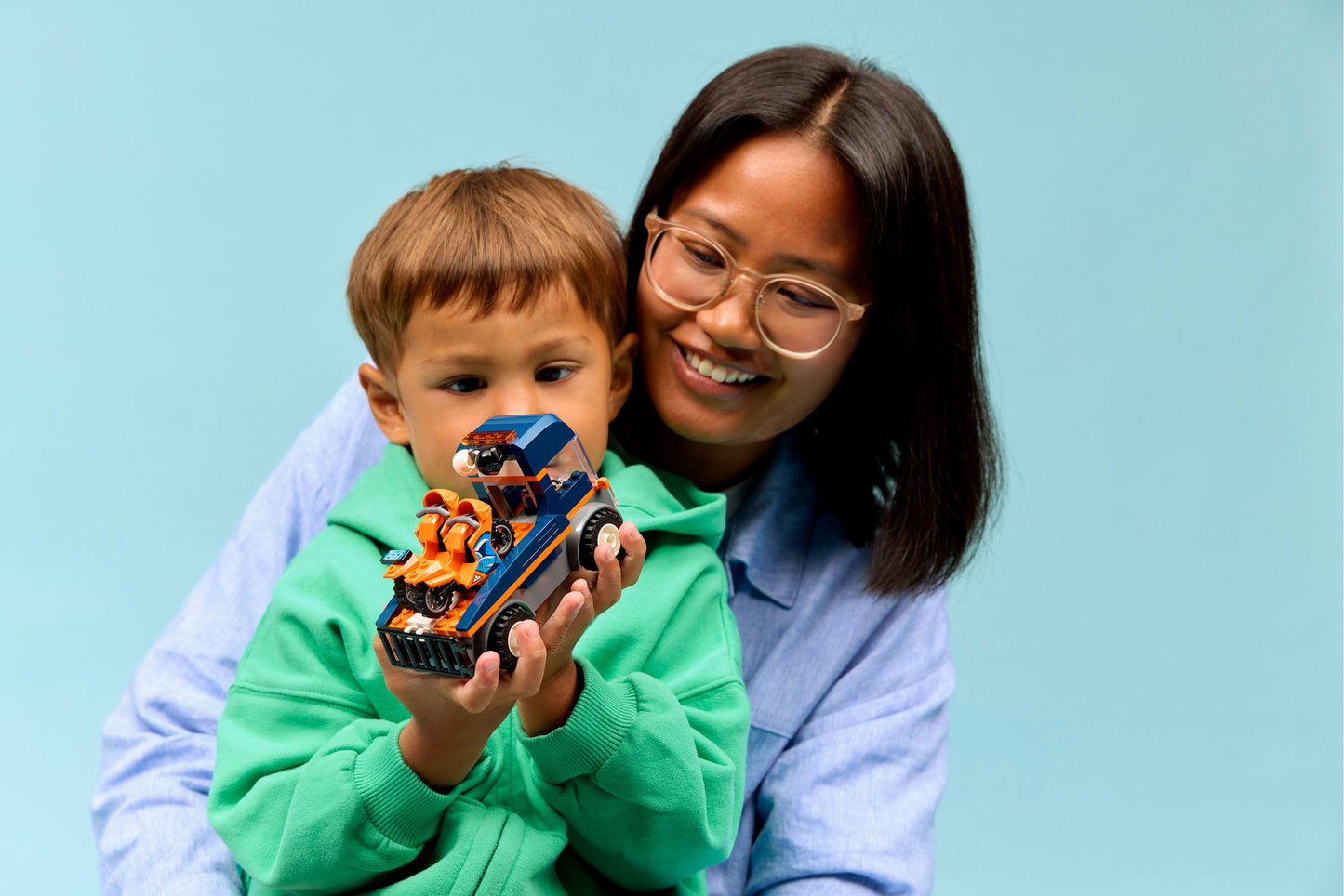 LEGO City: Motorcycle Transporter (60491)