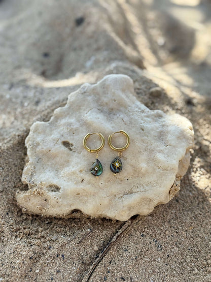 Whetū Ata Gold Huggies