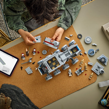 LEGO Star Wars: The Clone Wars Republic Juggernaut (75413)