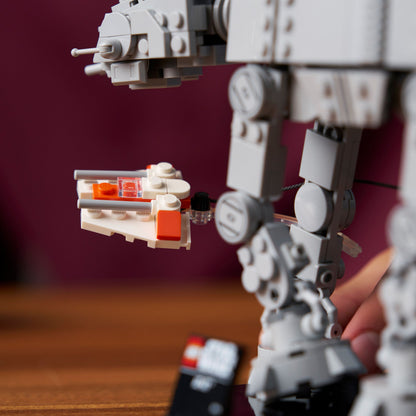LEGO Star Wars: AT-AT (75440)