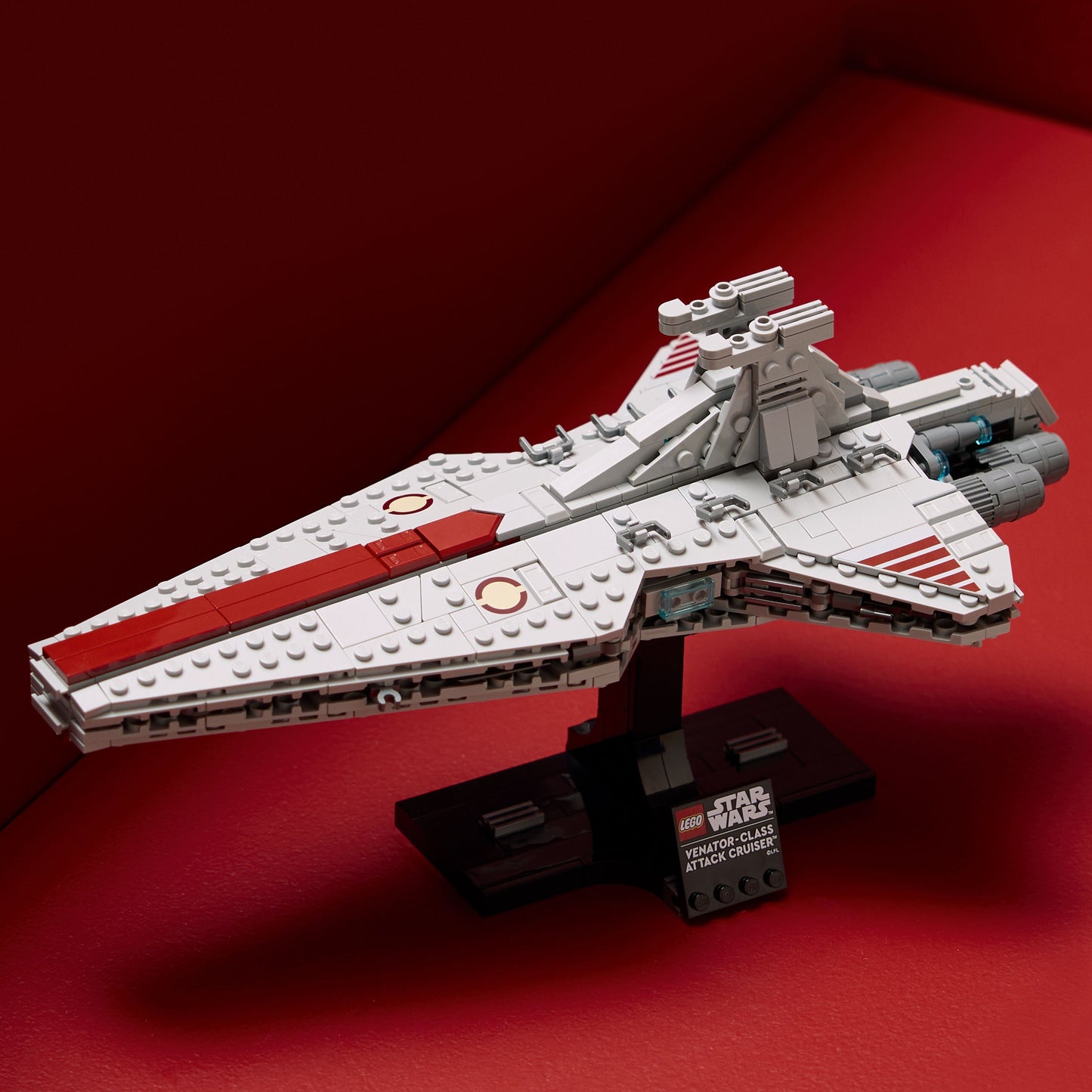 LEGO Star Wars: Venator-Class Attack Cruiser (75441)