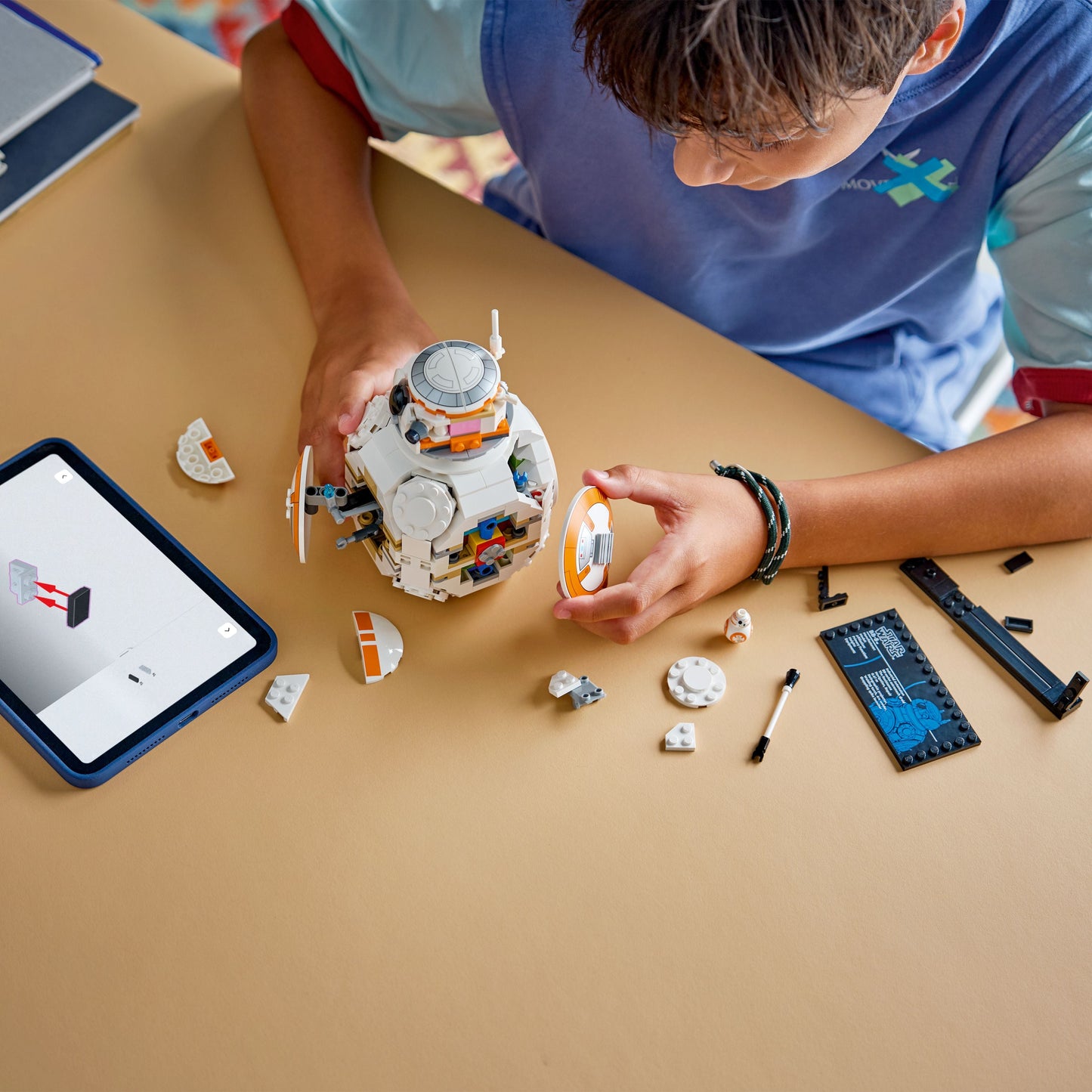 LEGO Star Wars: BB-8 Astromech Droid (75452)