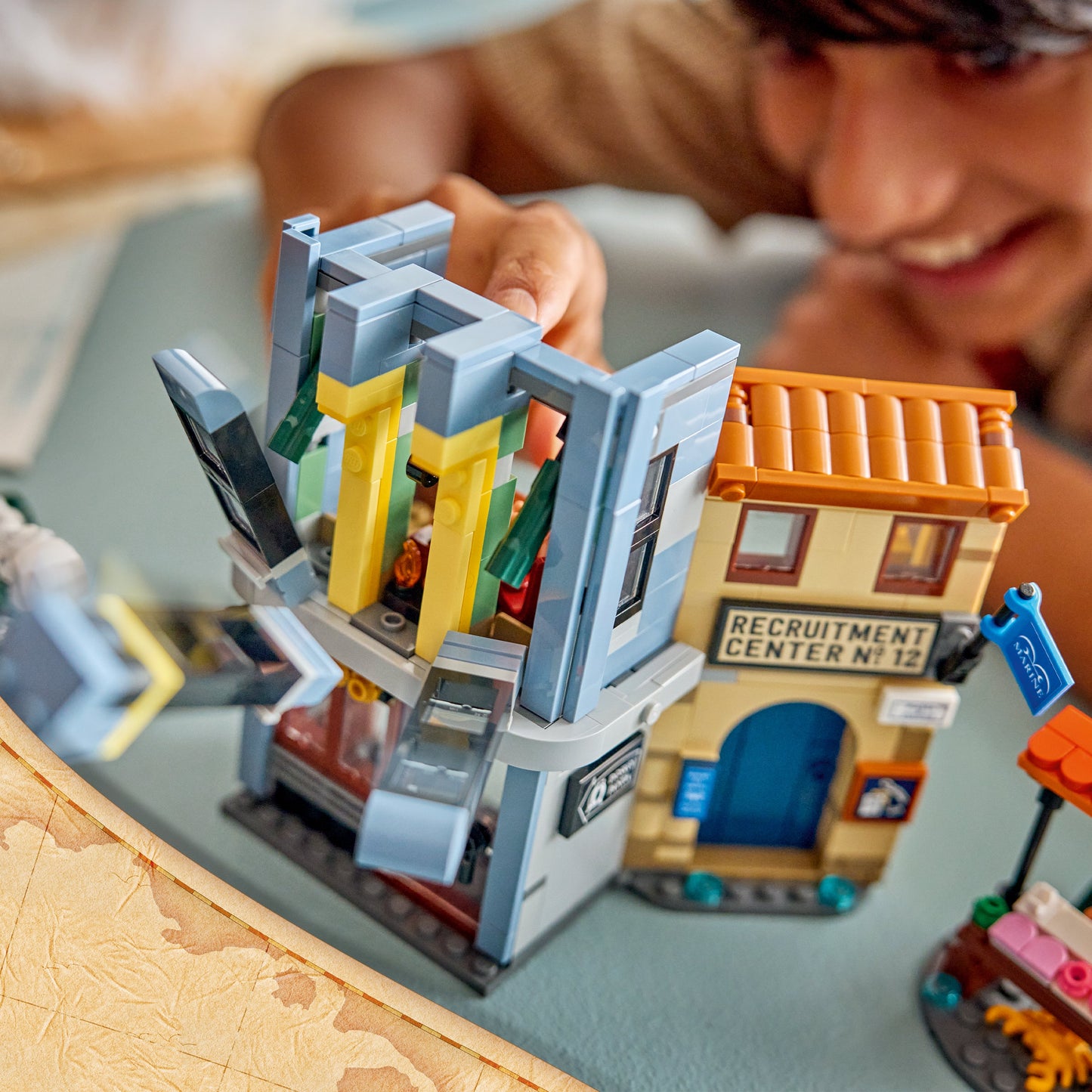 LEGO ONE PIECE: Showdown with Captain Smoker (75642)