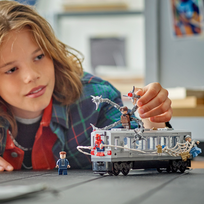 LEGO Marvel: Spider-Man vs. Doc Ock Subway Train Scene (76321)