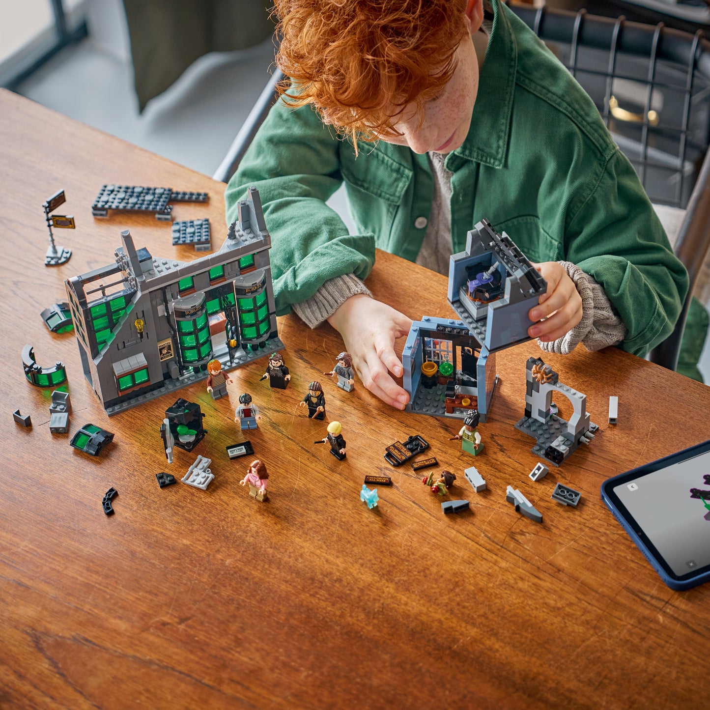 LEGO Harry Potter: Knockturn Alley Wizarding Shops (76471)
