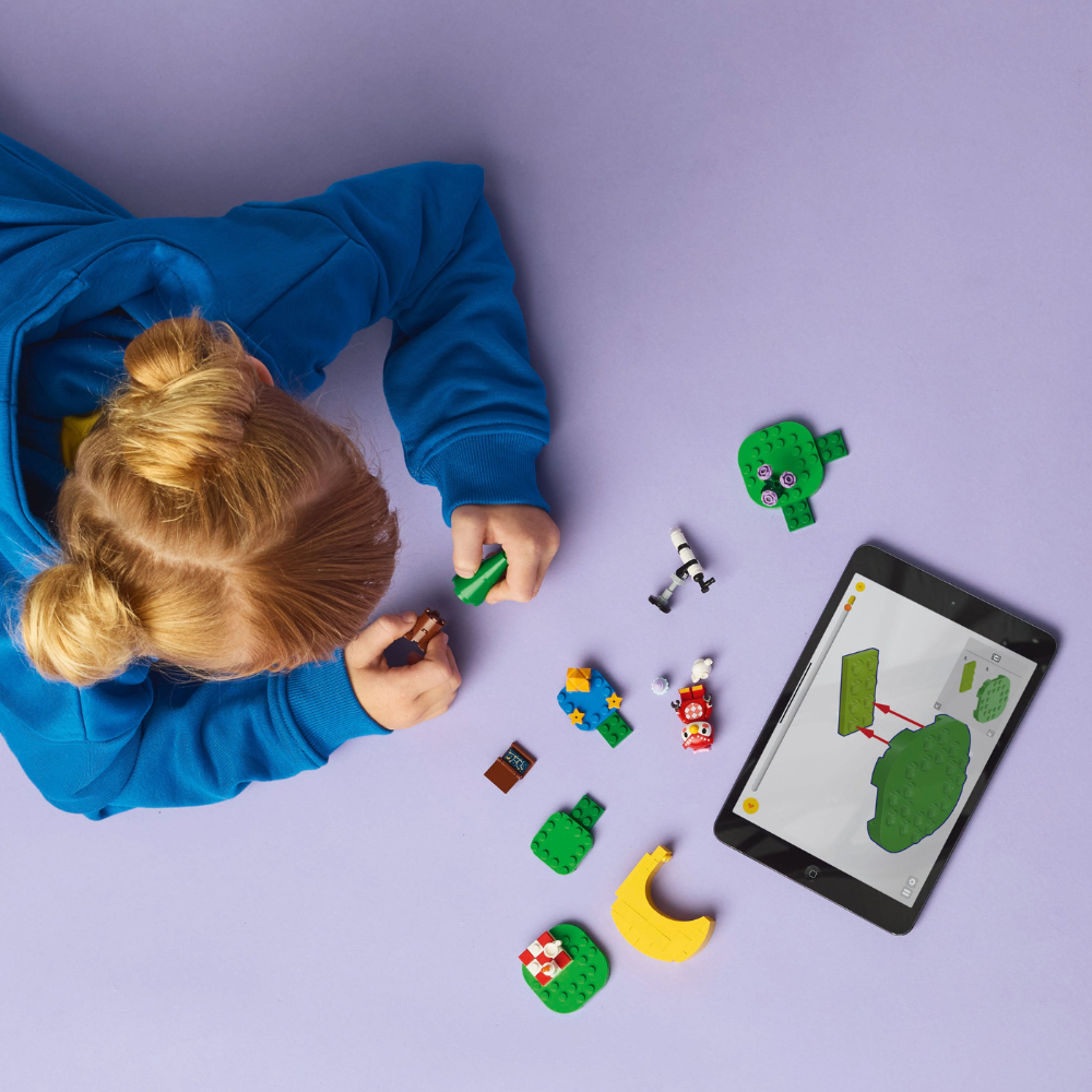 LEGO Animal Crossing: Stargazing with Celeste (77053)