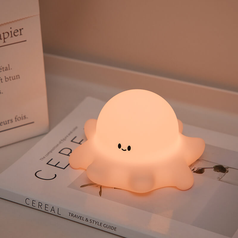 Mobie Octopus Baby Silicone Soft Touch Pat Light Night Lamp