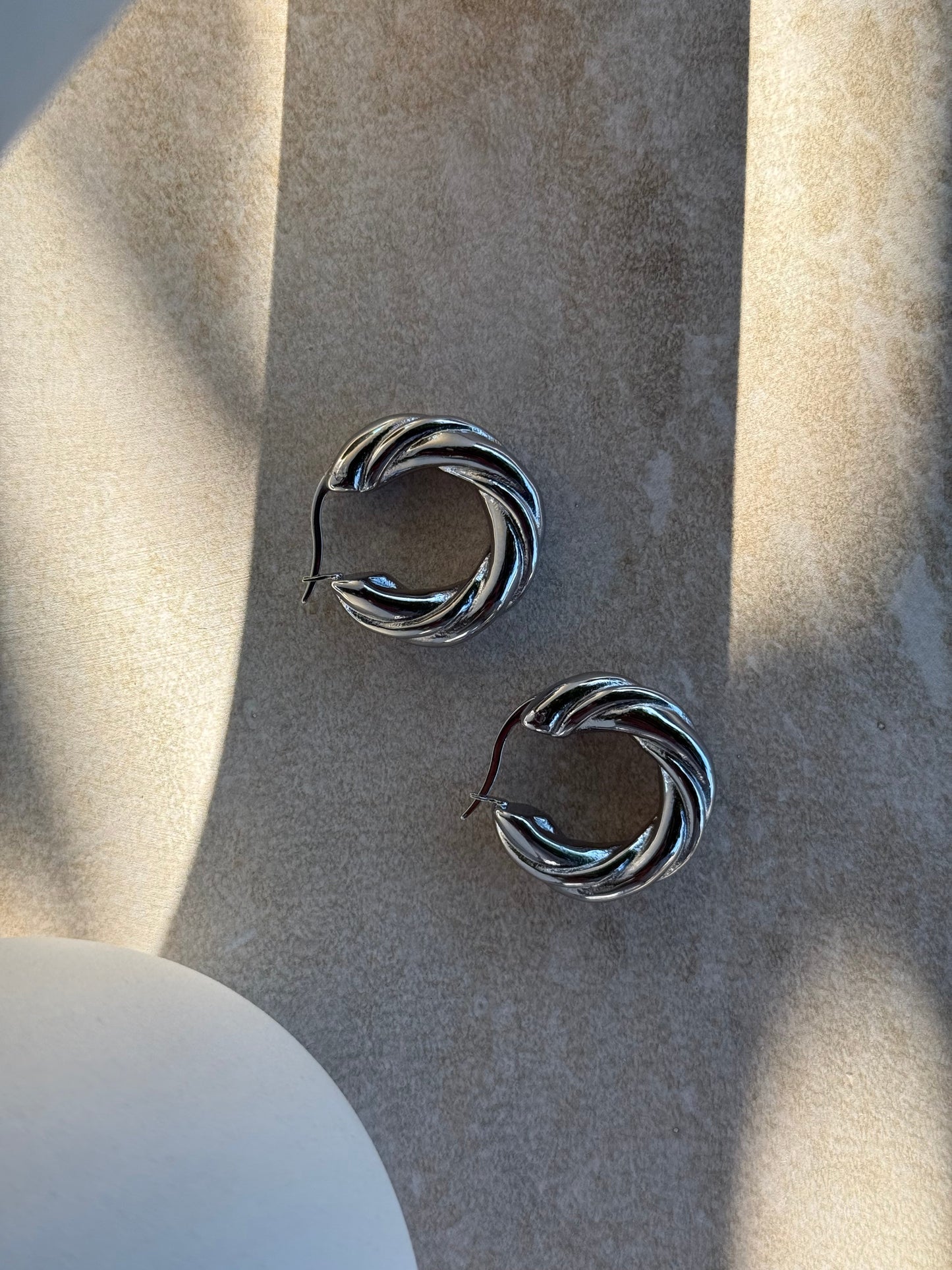 Tāwhirowhiro Silver Earrings