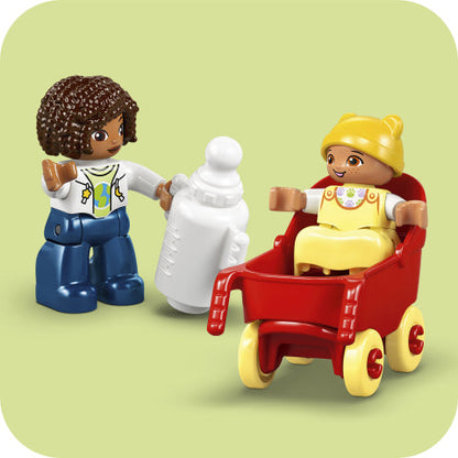 LEGO DUPLO: Town 3 in 1 Modern Family House with Figures (10470)