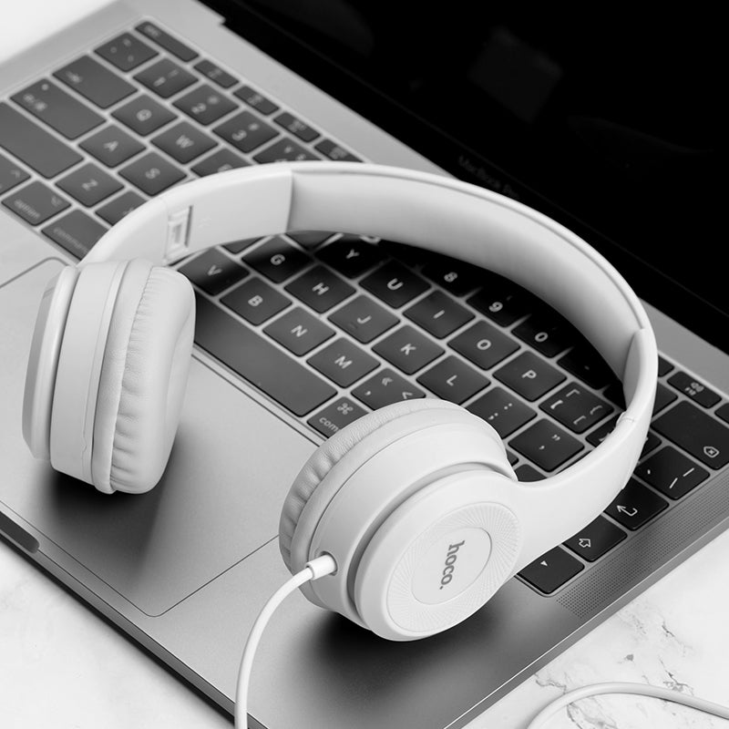 Hoco Graceful Charm Wired Headphone with Microphone W21
