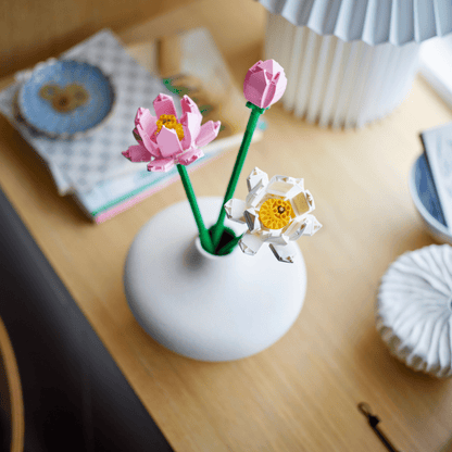LEGO Botanicals: Lotus Flowers (40647)