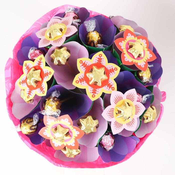 Bright Flower Bouquet Medium