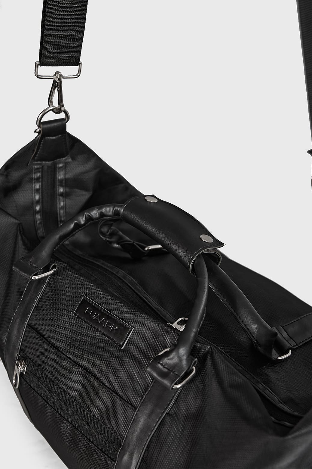 Vault Duffle Bag Black