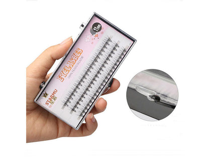 Curved tweezers for lashes
