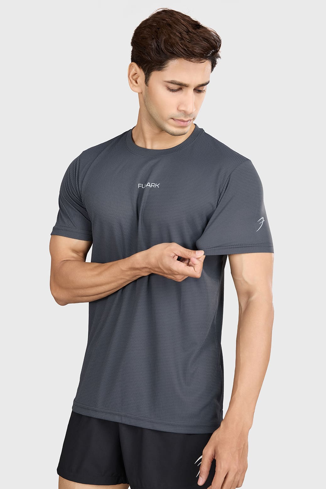 Checks Running T-shirt Grey