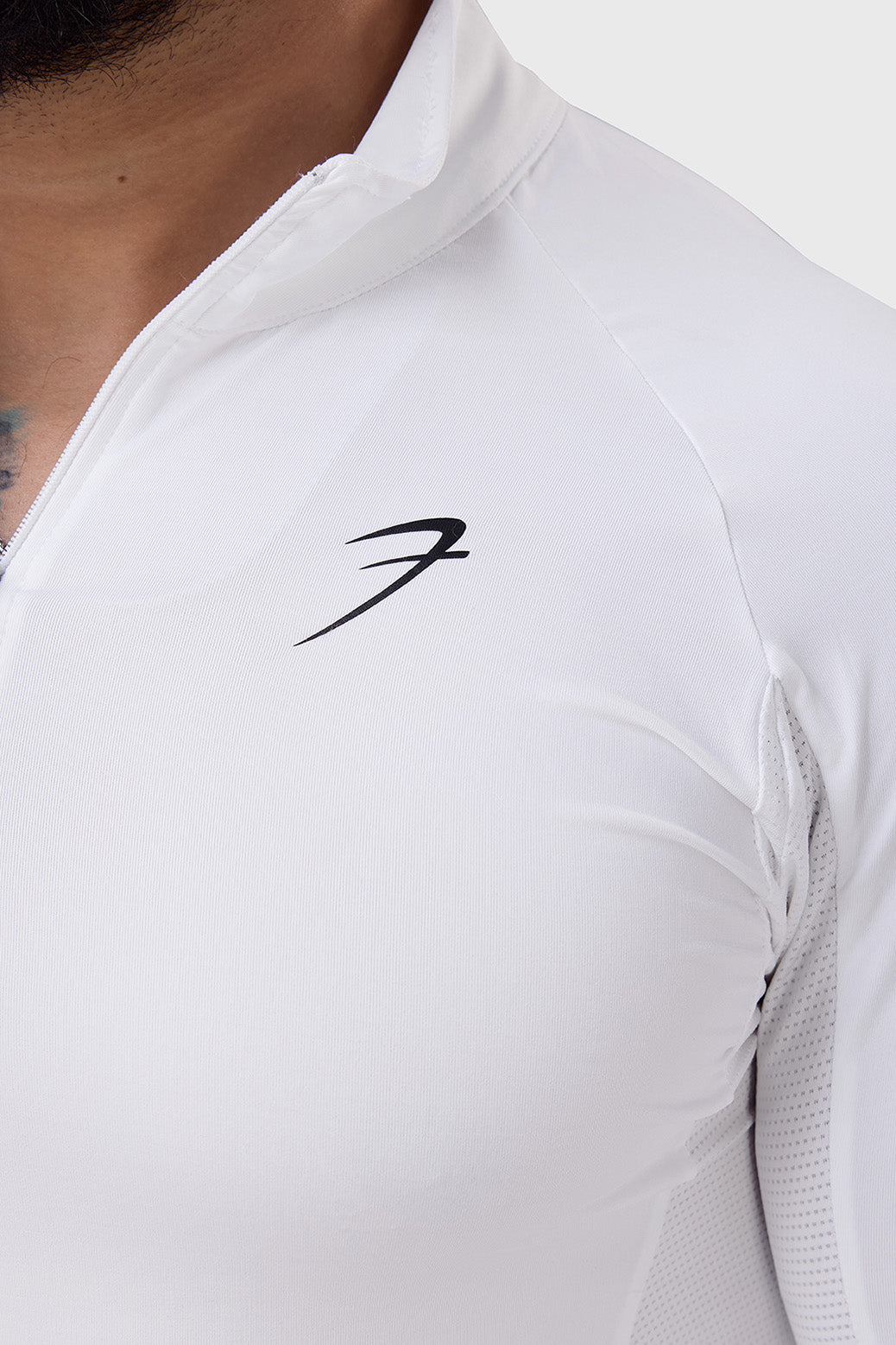 Thrive Pullovers White