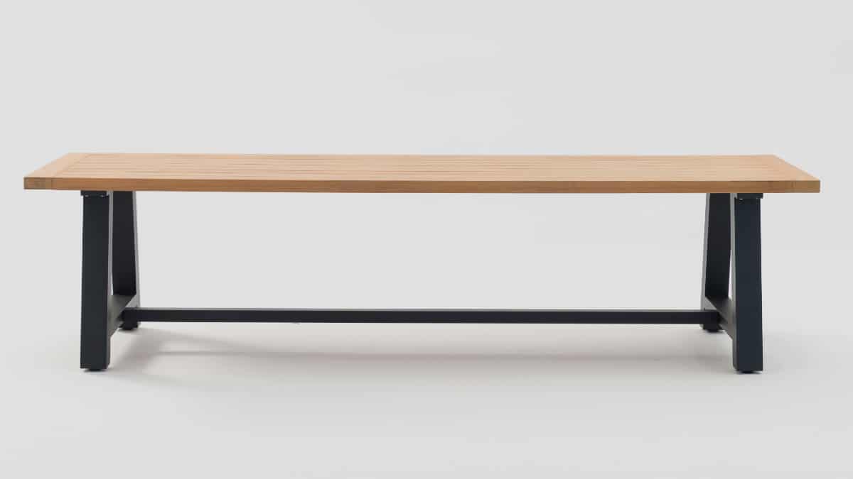 HAMPDEN DINING TABLE 2.0L, 2.4L or 3.0L